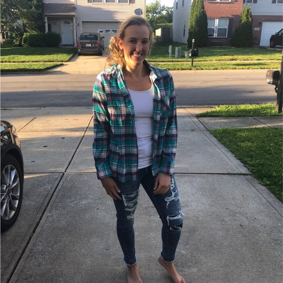 Flannel - Picture 3 of 4